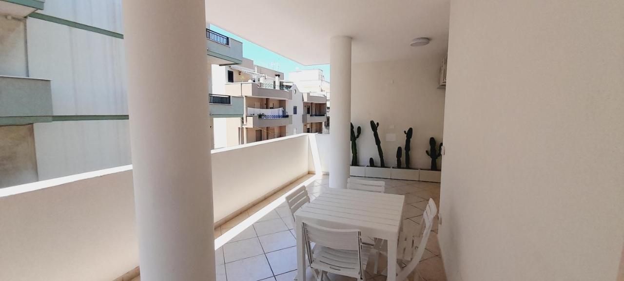 Ferienwohnung Residenza D'Angiò Gallipoli Exterior foto